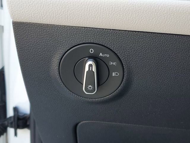 New 2025 Volkswagen Taos SEL image 14