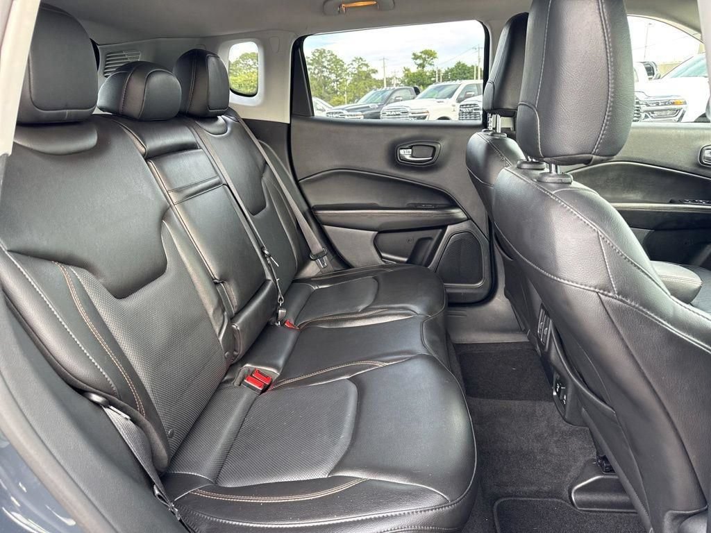 Used 2018 Jeep Compass Limited w/ Navigation Group AWD/4WD image 16