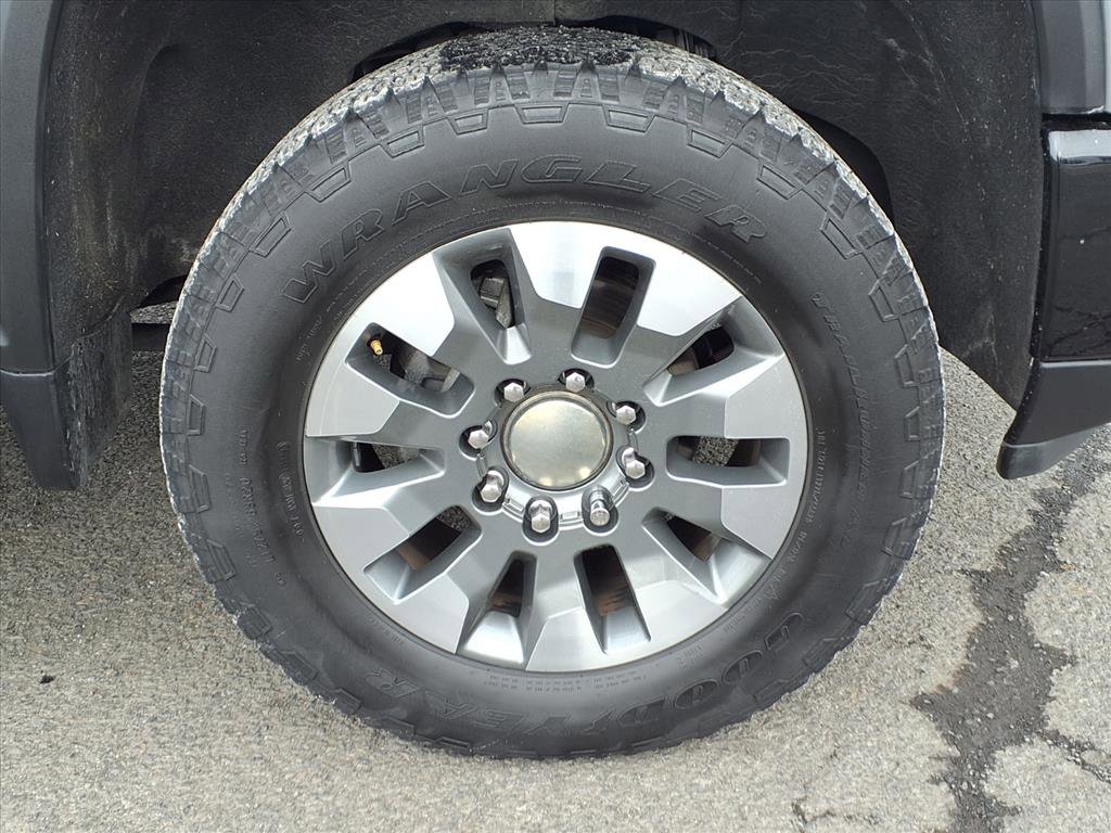 Certified 2024 Chevrolet Silverado 2500 Custom w/ Custom Value Package image 10