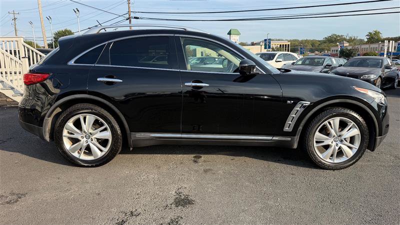 Used 2014 INFINITI QX70 2WD w/ Premium Package image 7