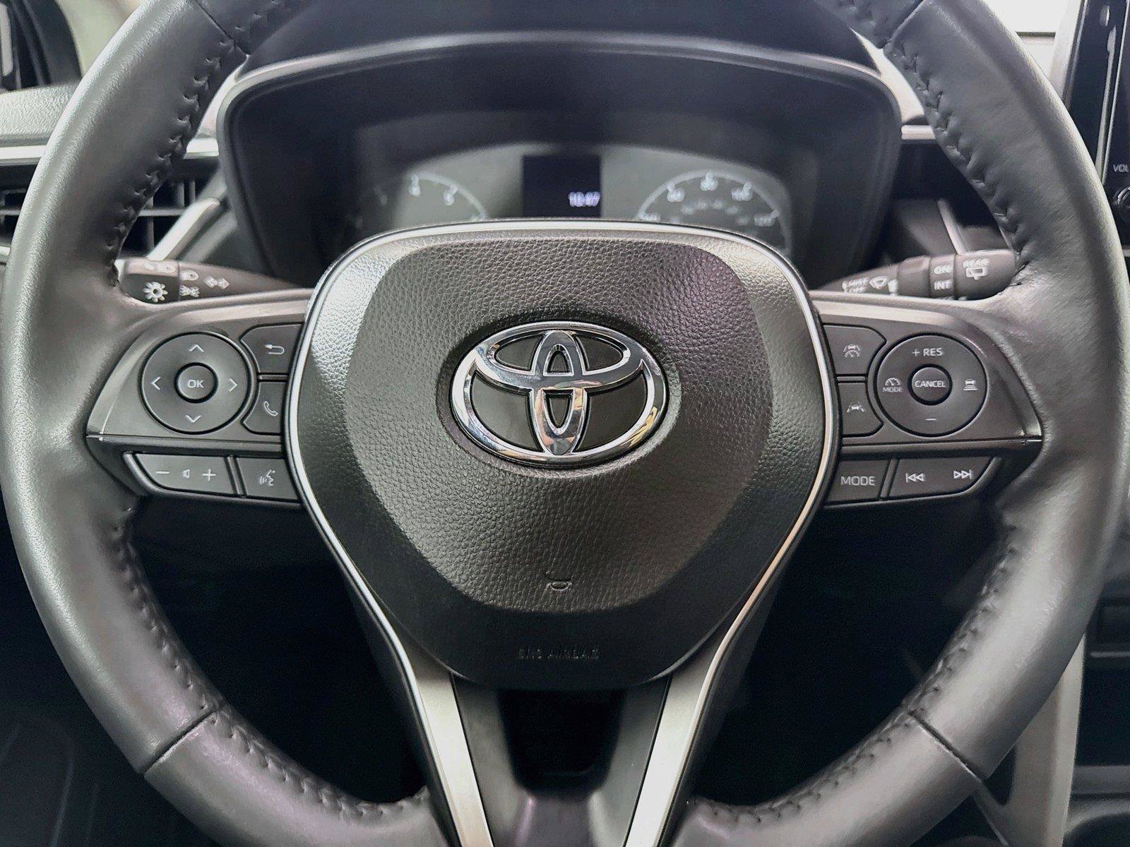 Certified 2024 Toyota Corolla Cross LE FWD image 16