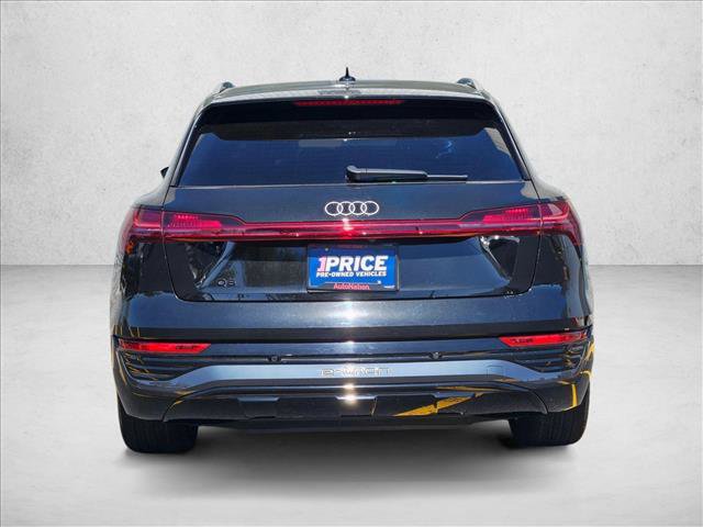 Certified 2024 Audi Q8 e-tron Premium Plus w/ Premium Plus Package AWD/4WD image 7