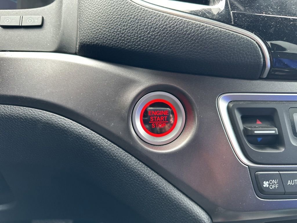 Used 2022 Honda Pilot Sport image 23