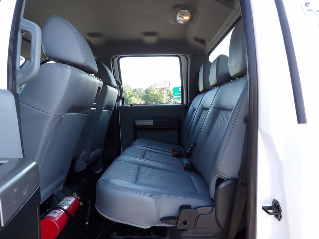 Used 2023 Ford F750 2WD Crew Cab Super Duty image 44