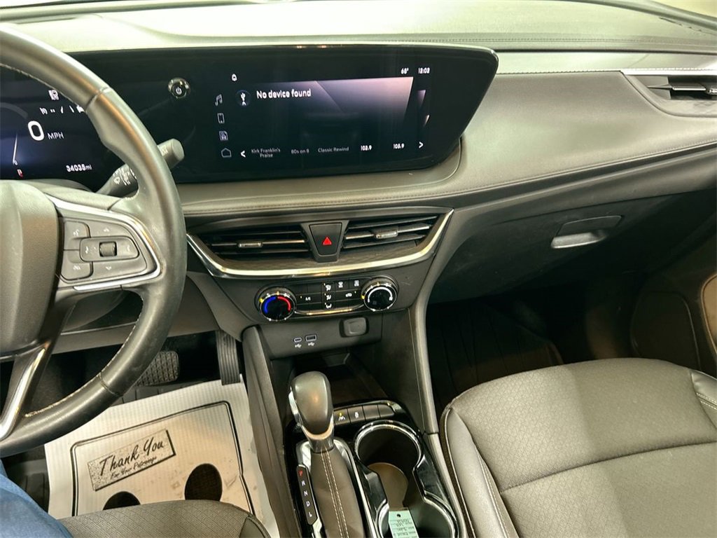Used 2024 Buick Encore GX Preferred image 18