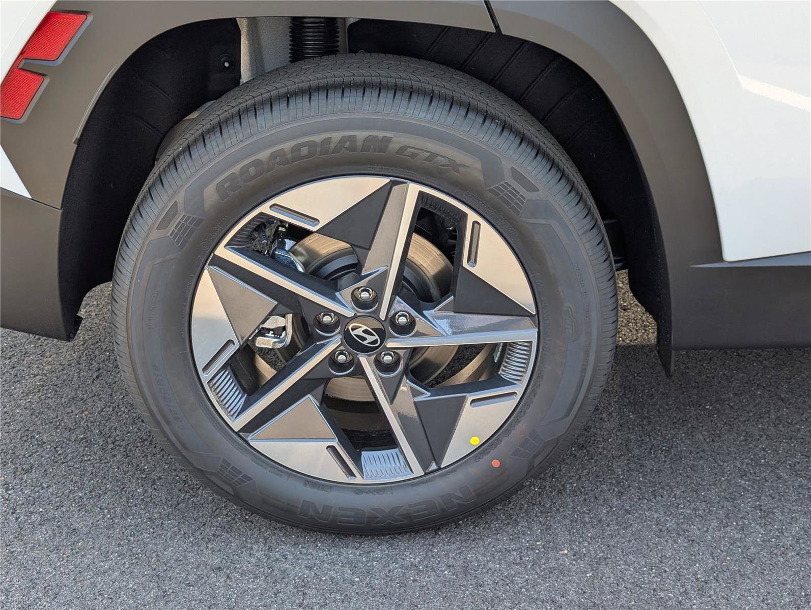 New 2026 Hyundai Tucson SEL AWD/4WD image 9
