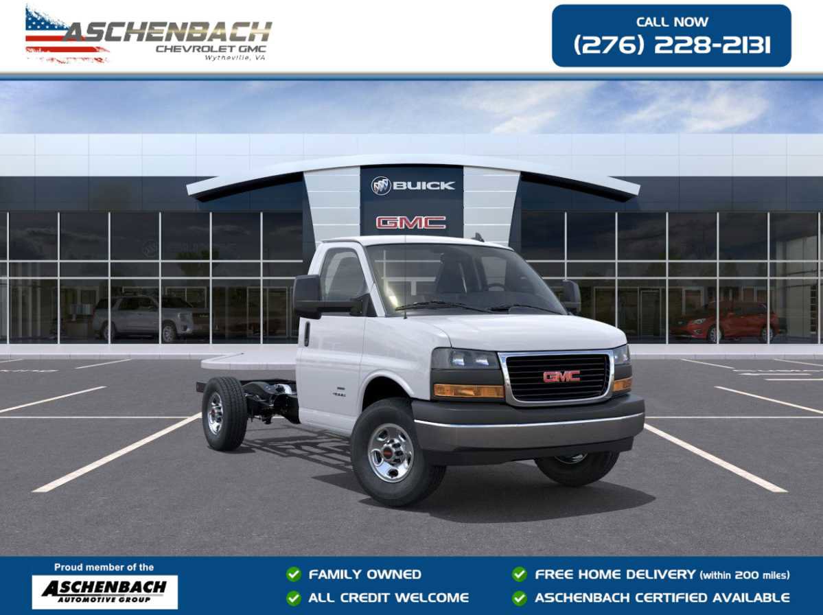 New 2025 GMC Savana 3500 w/ Power Convenience Package