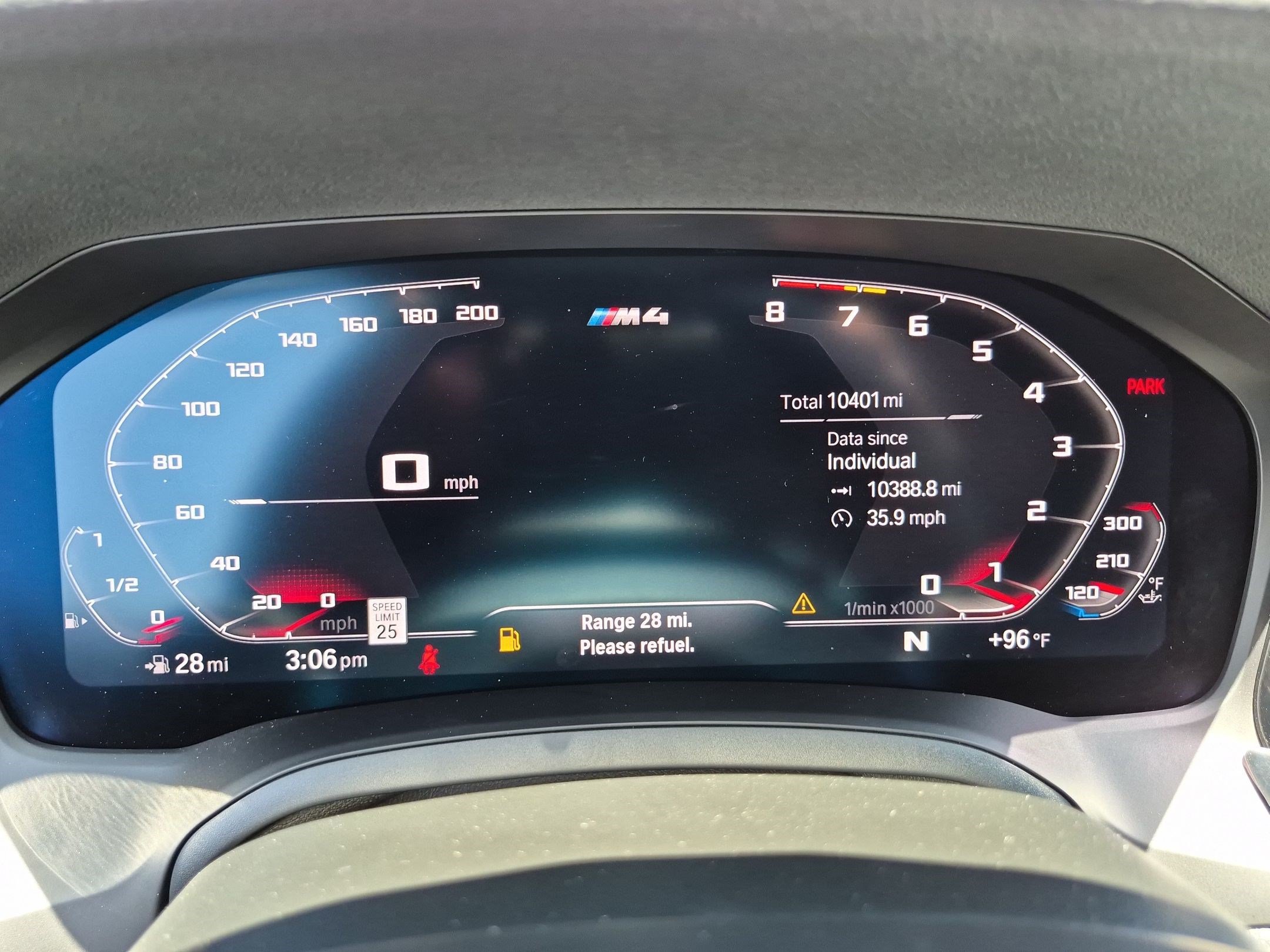 Used 2022 BMW M4 Coupe w/ Executive Package RWD image 21