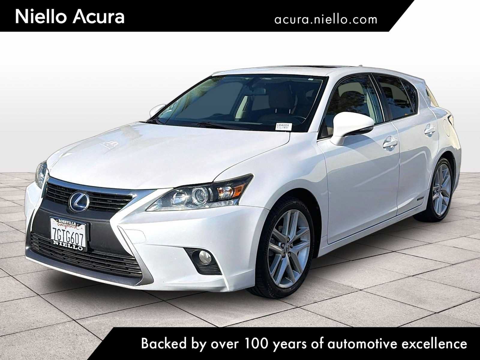 Used 2015 Lexus CT 200h FWD image 1
