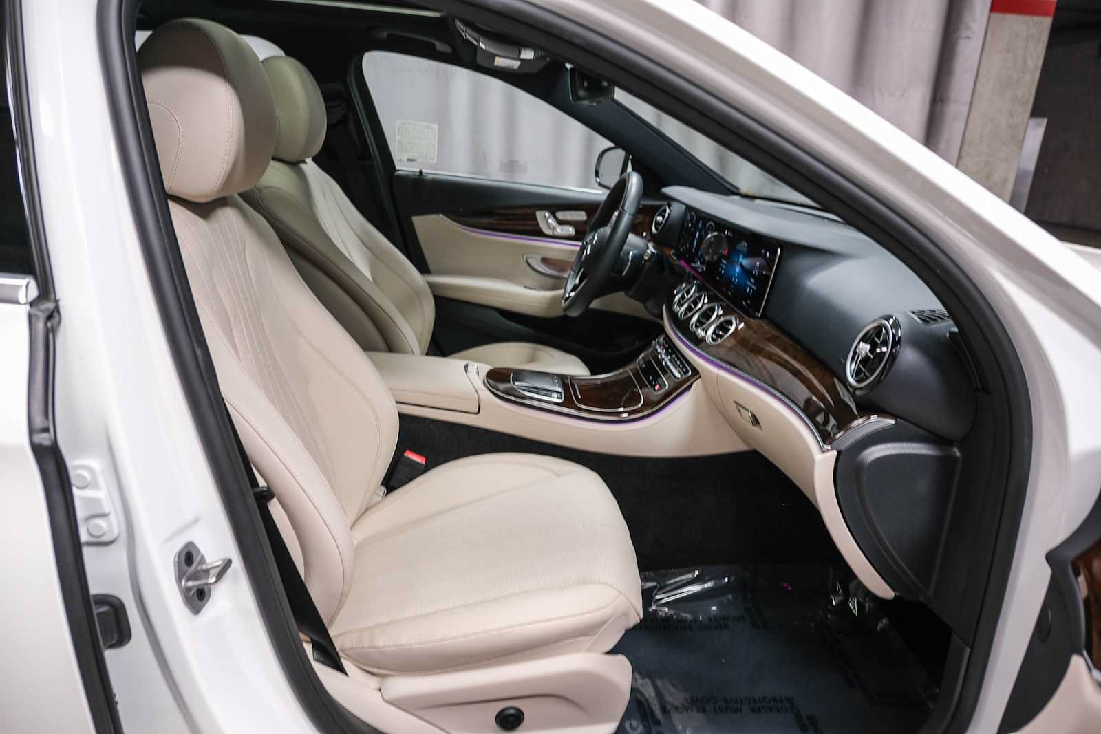 Certified 2022 Mercedes-Benz E 350 Sedan image 23