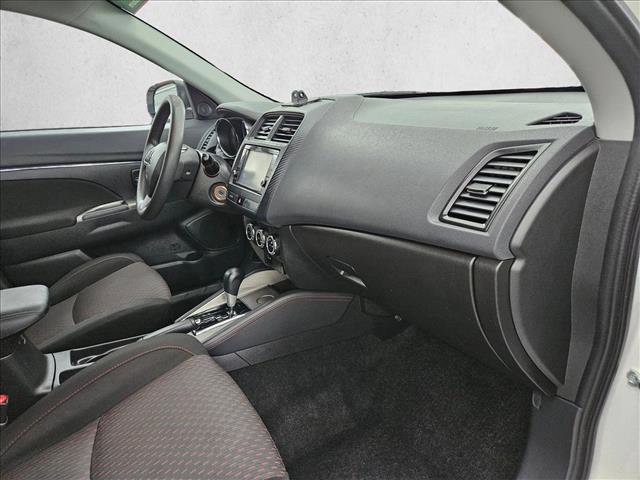 Used 2019 Mitsubishi Outlander Sport ES FWD image 18