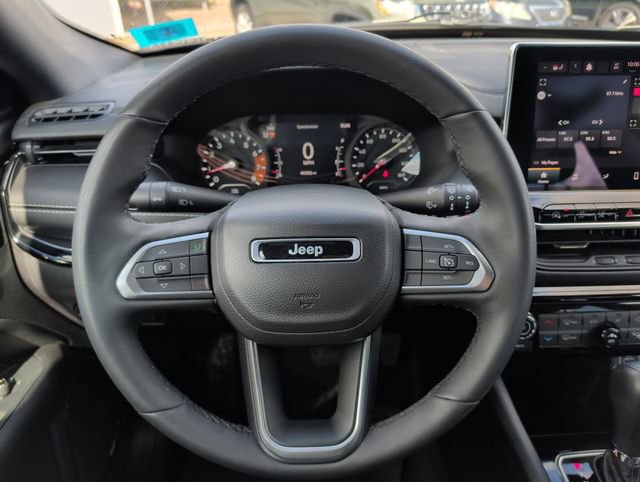 Used 2023 Jeep Compass Altitude w/ Convenience Group image 18