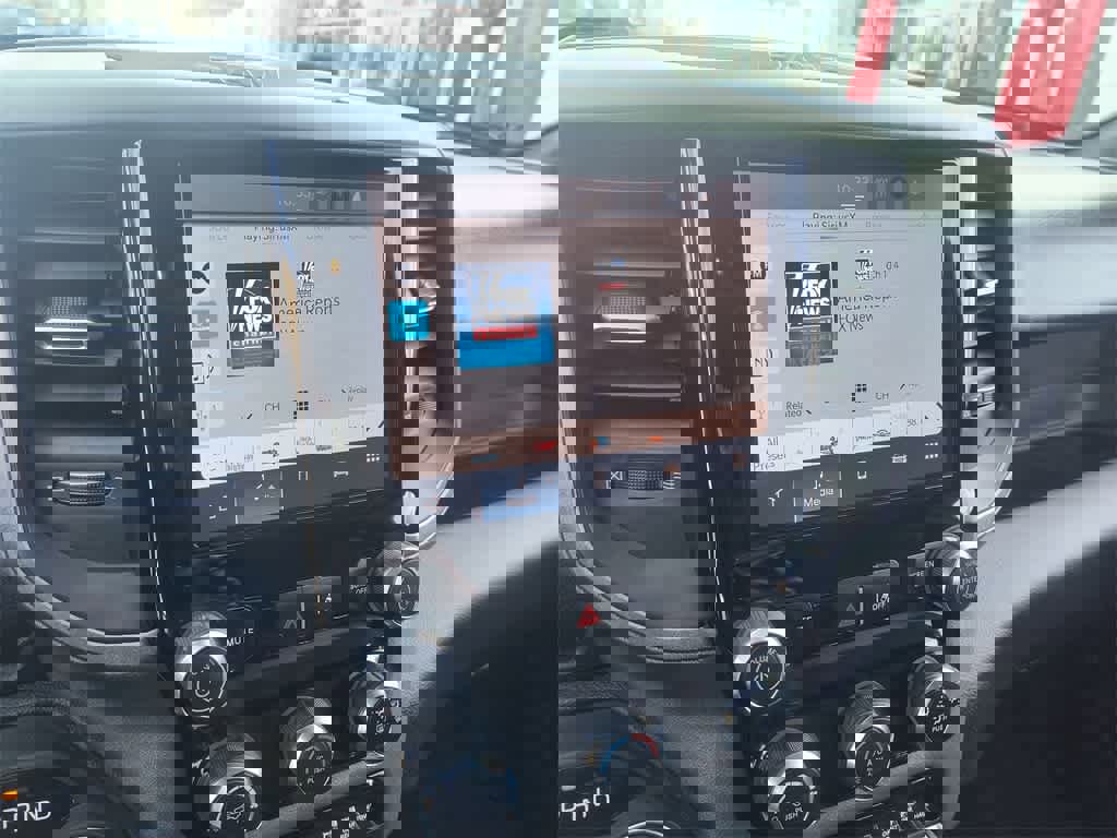 Used 2025 RAM 1500 Tradesman w/ Night Edition image 16