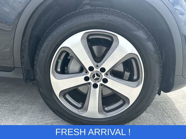 Used 2022 Mercedes-Benz GLC 300 4MATIC image 11