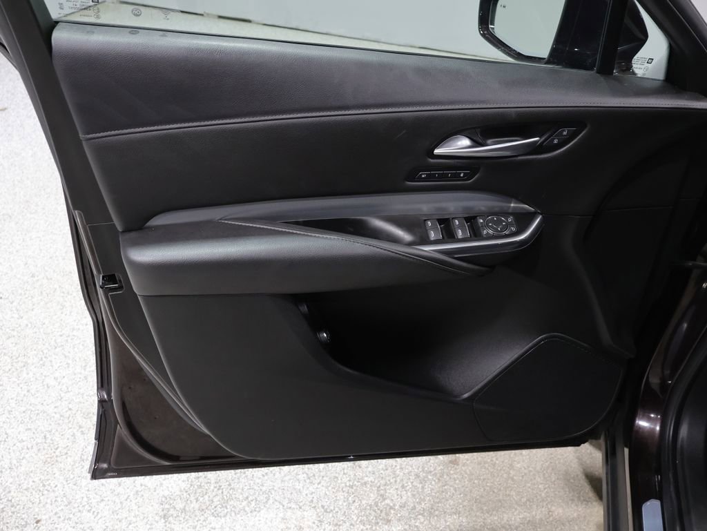 Used 2020 Cadillac XT4 Premium Luxury image 12