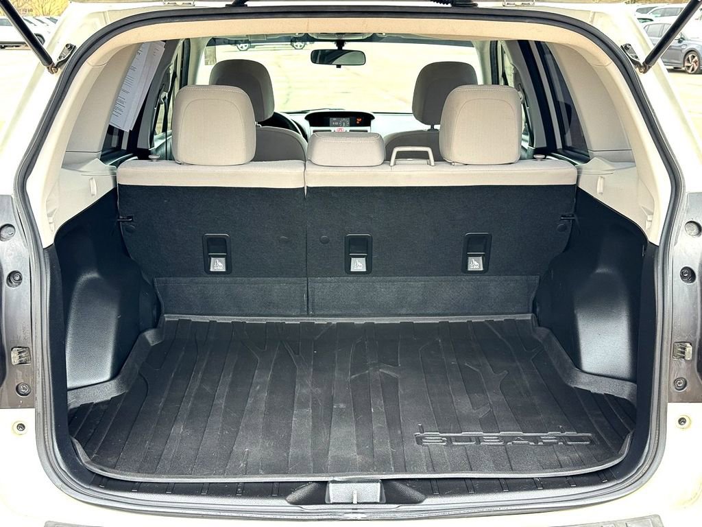 Used 2018 Subaru Forester 2.5i w/ Alloy Wheel Package image 10