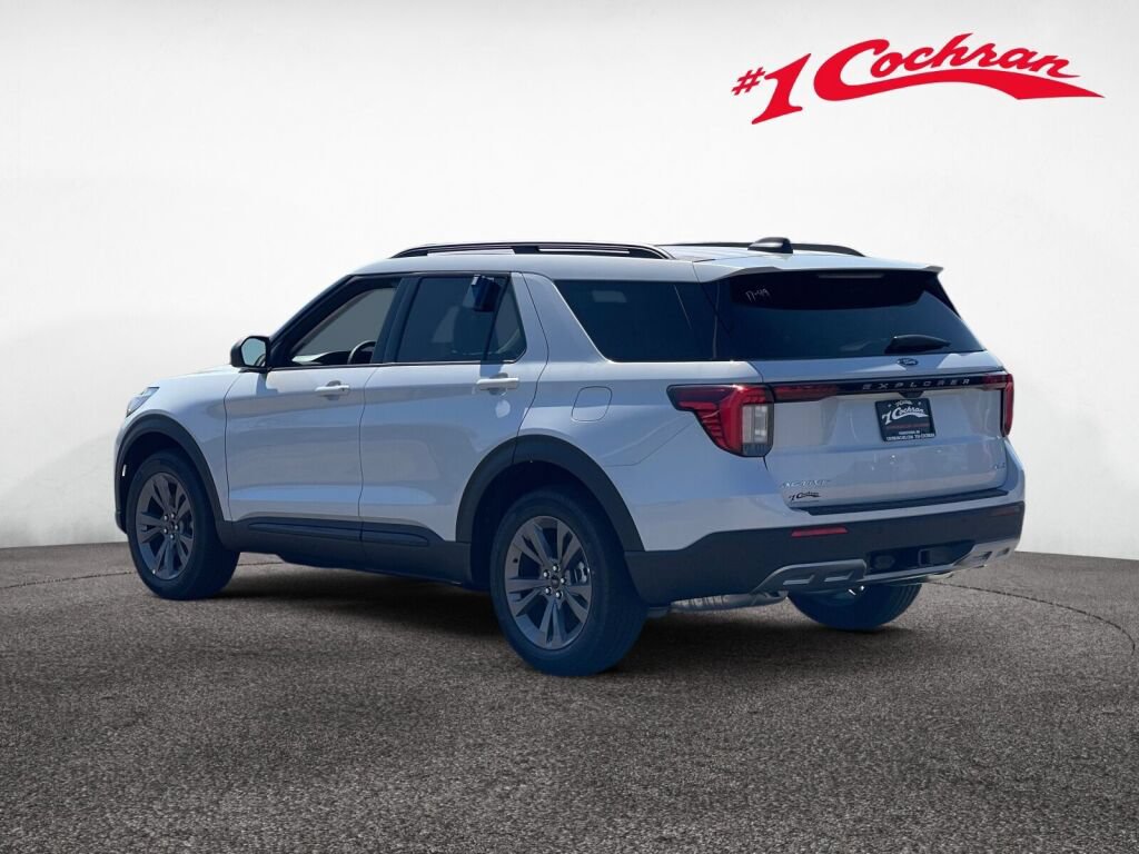 New 2026 Ford Explorer Active w/ Active Comfort Package AWD/4WD image 5