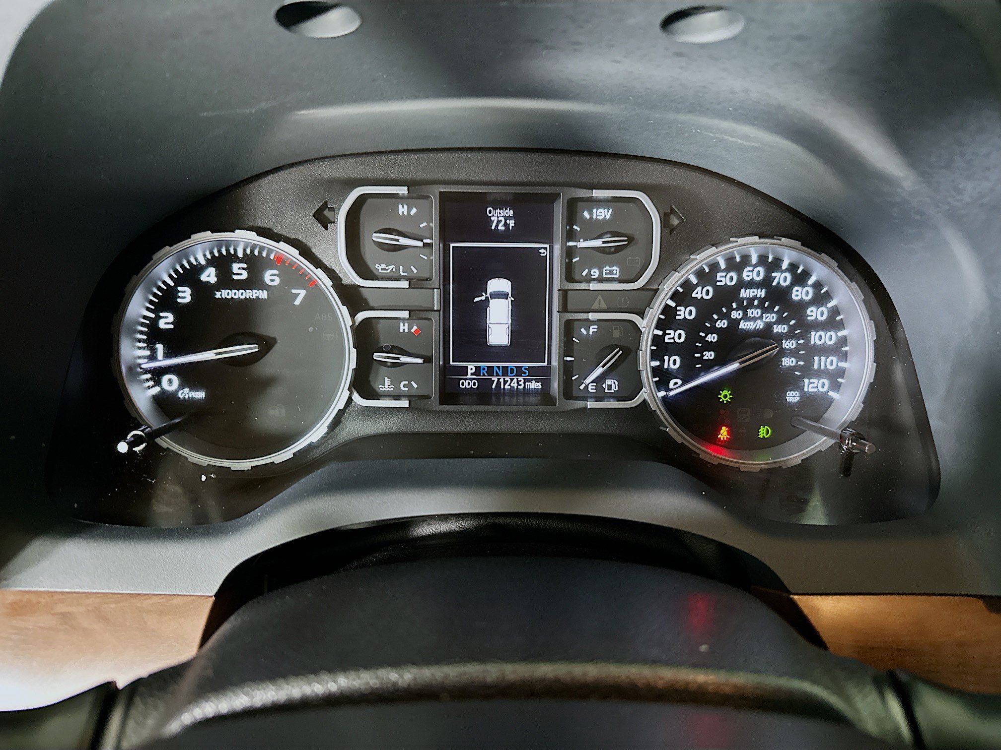 Used 2020 Toyota Tundra Limited w/ TRD Off-Road Package AWD/4WD image 19