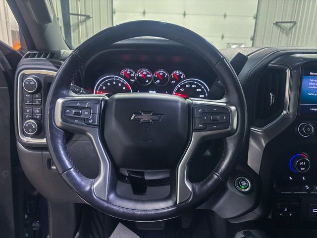 Used 2021 Chevrolet Silverado 1500 LT Trail Boss w/ Bed Protection Package image 14