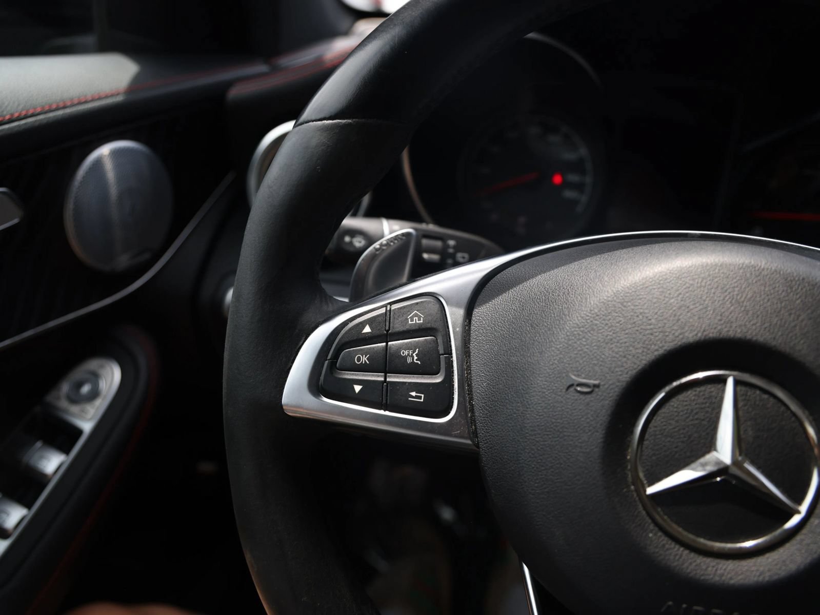 Used 2019 Mercedes-Benz GLC 43 AMG 4MATIC image 19