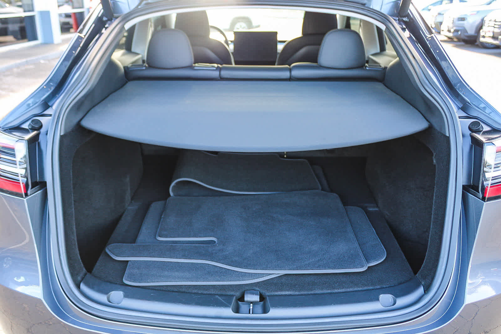 Used 2023 Tesla Model Y Performance image 25