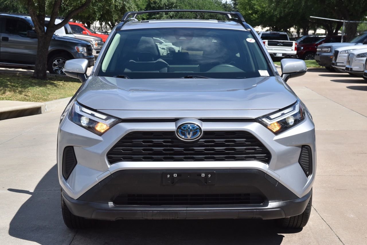 Used 2023 Toyota RAV4 XLE w/ Convenience Package AWD/4WD image 3