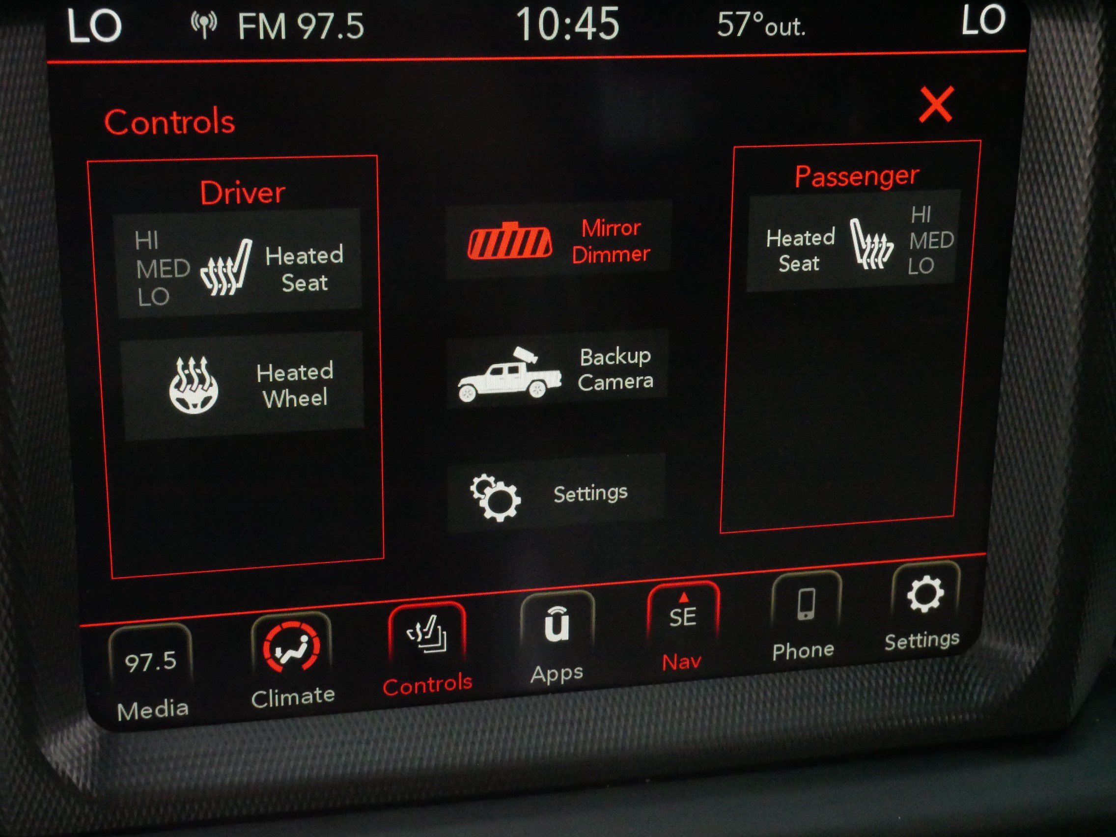 Used 2022 Jeep Gladiator Rubicon w/ Cold Weather Group AWD/4WD image 28