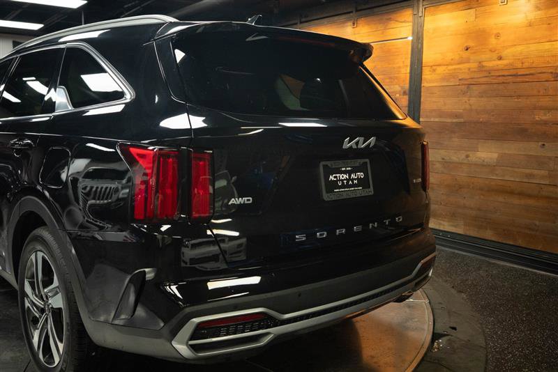 Used 2022 Kia Sorento SX w/ Panoramic Sunroof Package image 6