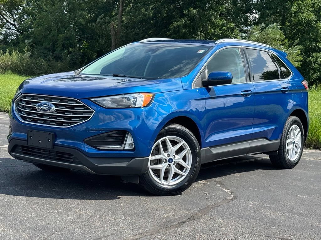 Certified 2022 Ford Edge SEL w/ Convenience Package AWD/4WD image 2