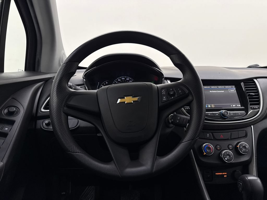 Used 2018 Chevrolet Trax LS FWD image 16