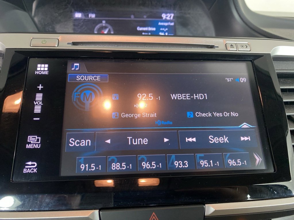 Used 2017 Honda Accord EX-L image 19