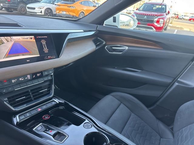 Used 2022 Audi e-tron GT Premium Plus image 24