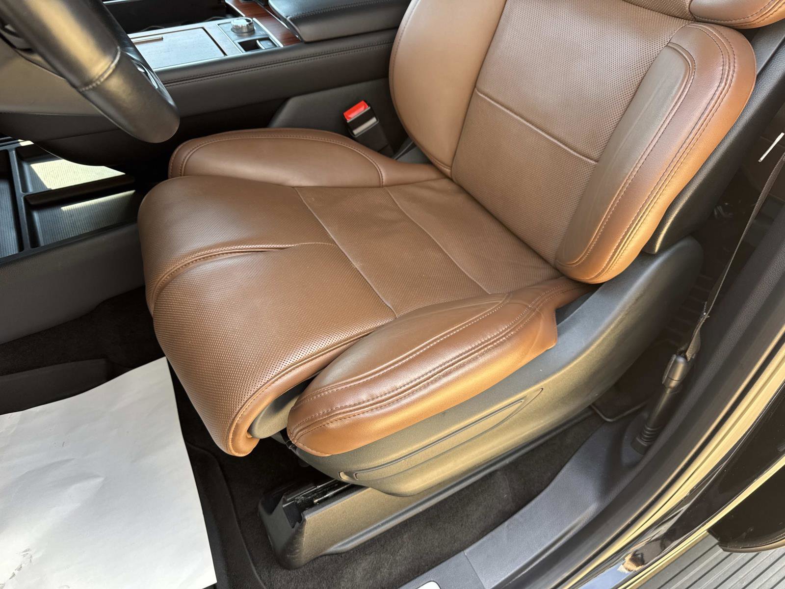 Used 2024 Lincoln Navigator L Reserve image 21