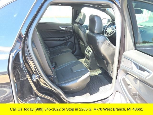 Used 2020 Ford Edge ST w/ Equipment Group 401A AWD/4WD image 39