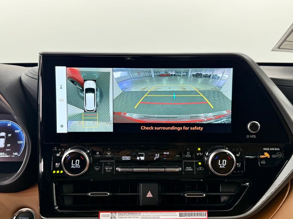 Used 2026 Toyota Highlander Platinum image 31