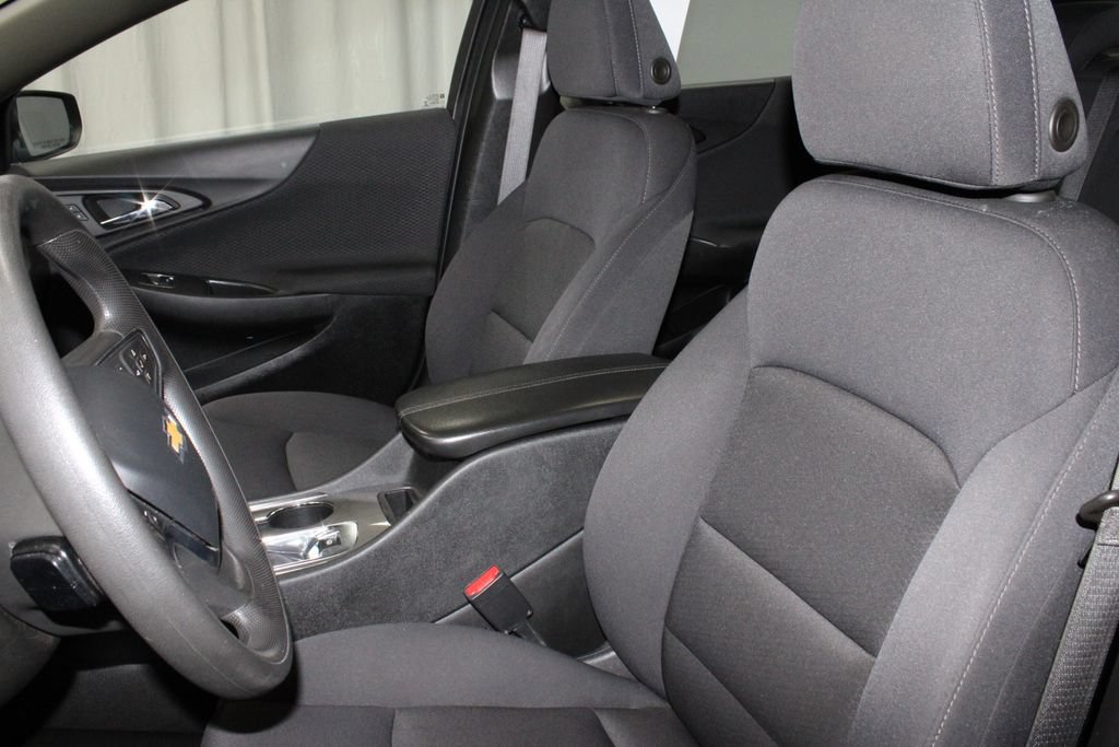 Used 2024 Chevrolet Malibu LT FWD image 28