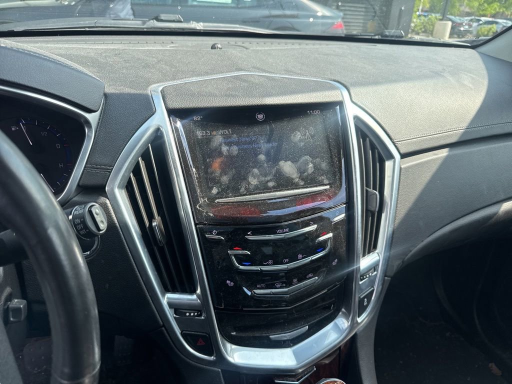 Used 2014 Cadillac SRX Luxury w/ Driver Awareness Package FWD image 3