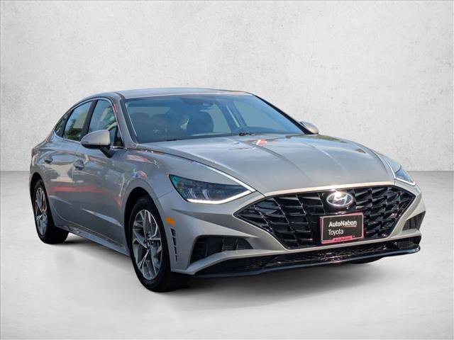 Used 2023 Hyundai Sonata SEL image 3