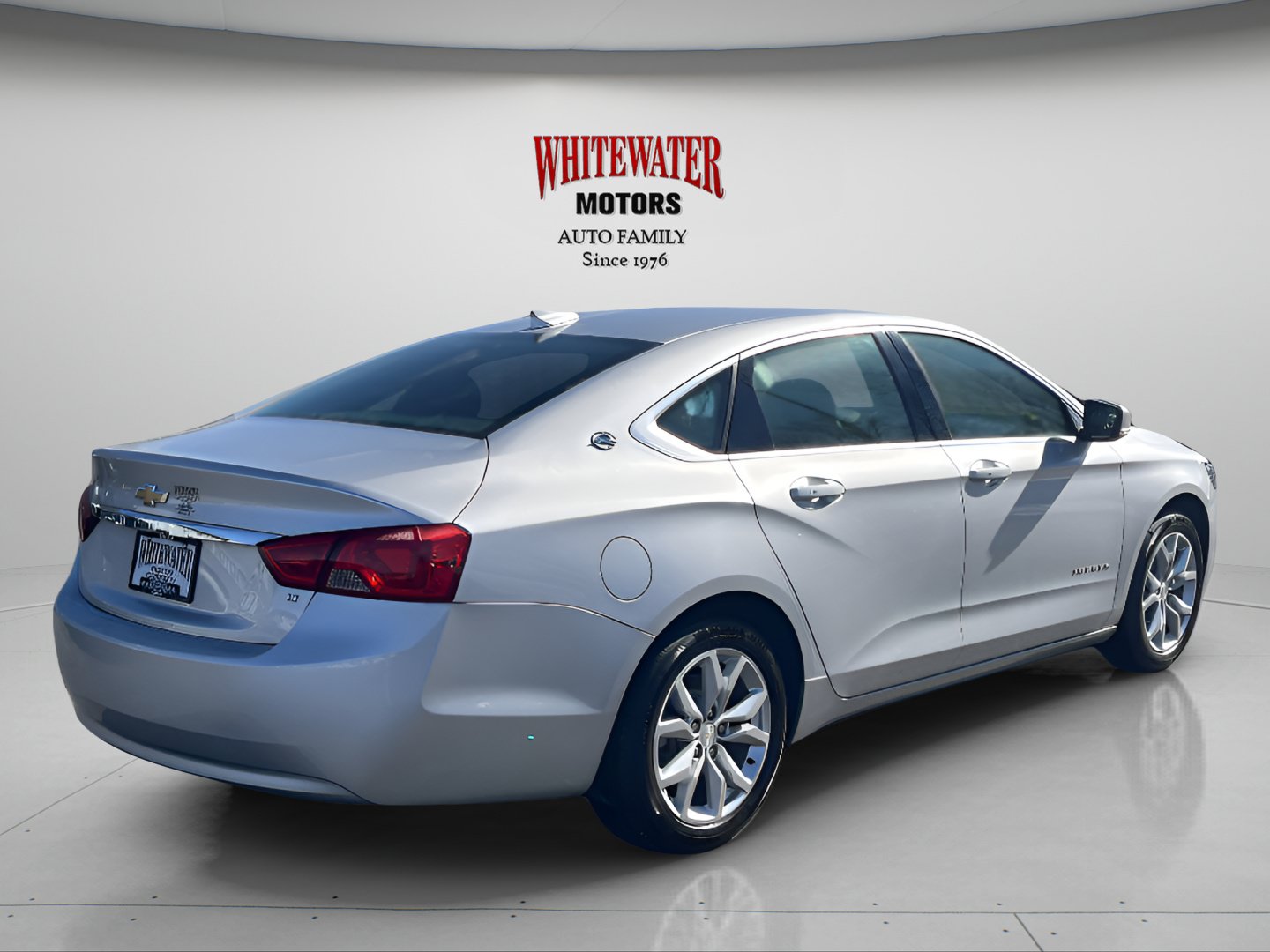 Used 2019 Chevrolet Impala LT FWD image 5