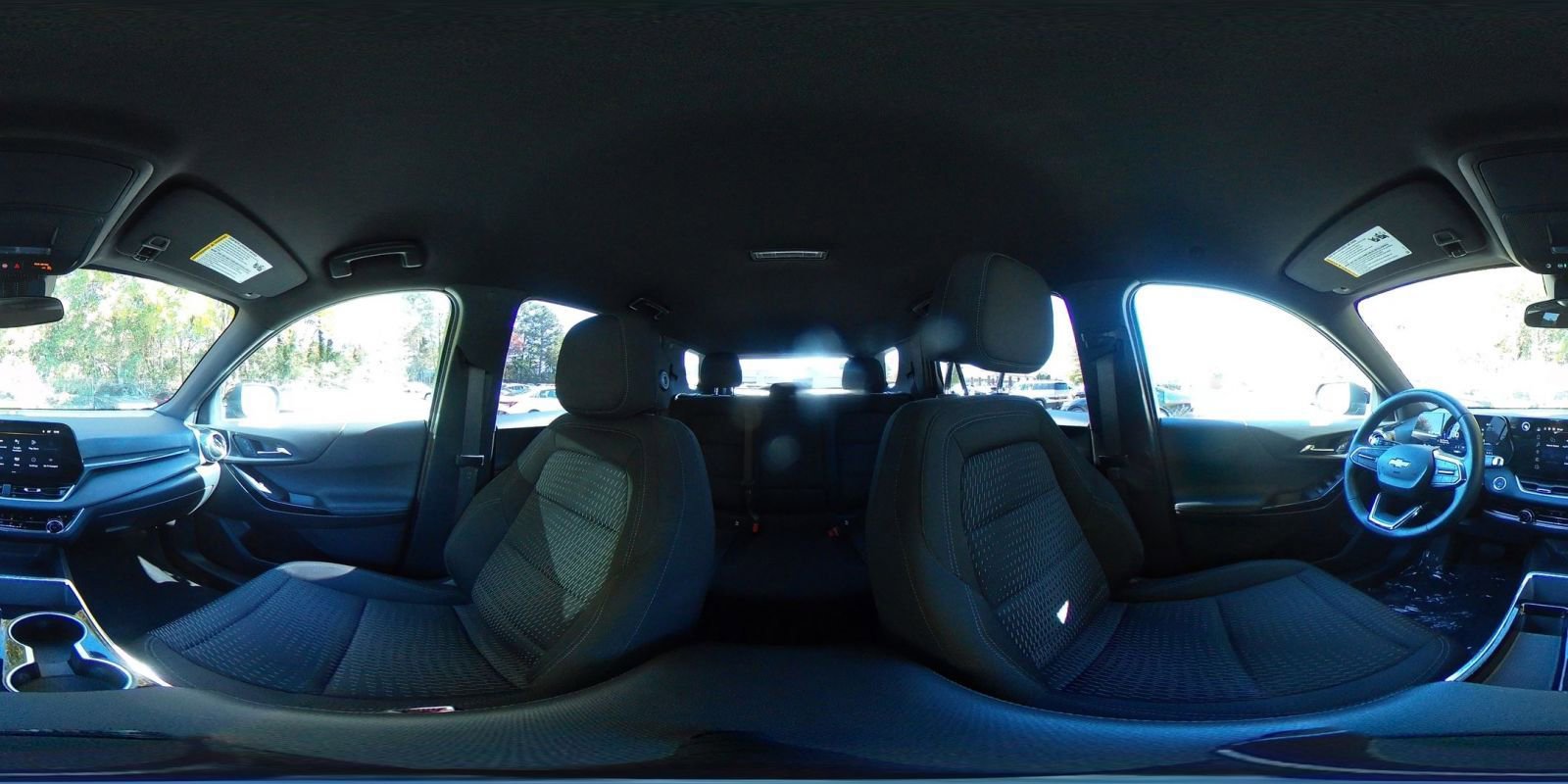 Used 2025 Chevrolet Equinox LT image 42