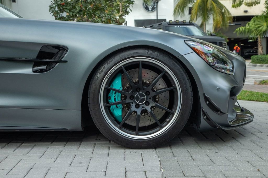 Used 2020 Mercedes-Benz AMG GT R image 33