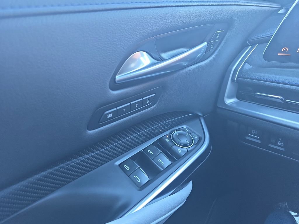 Used 2024 Cadillac XT4 Sport image 24