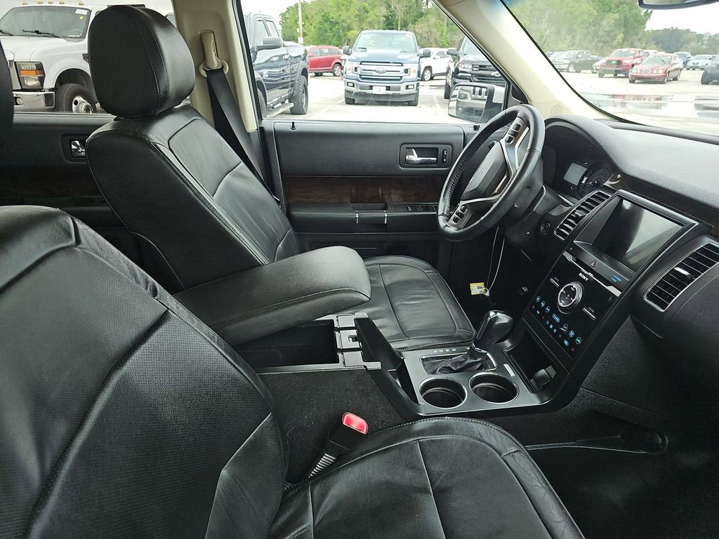 Used 2019 Ford Flex Limited w/ Class III Trailer Tow Package image 14