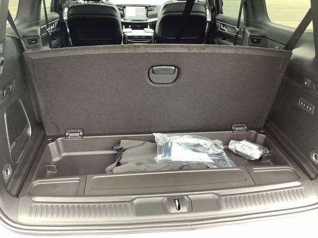 New 2026 Jeep Grand Wagoneer Limited w/ Premium Group II AWD/4WD image 39