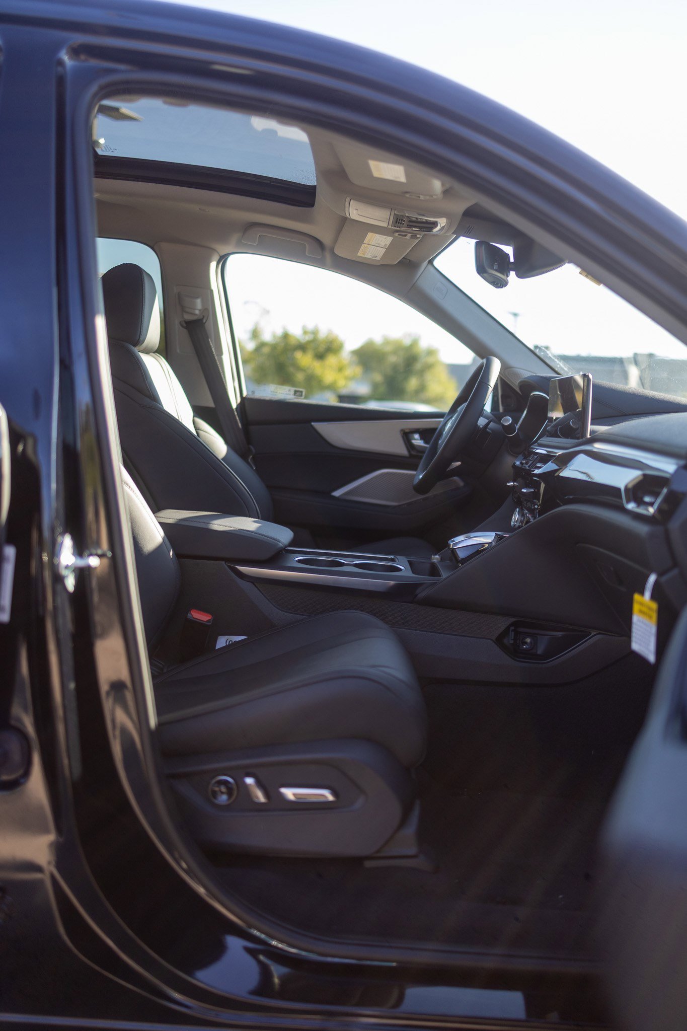 New 2026 Acura MDX SH-AWD image 39