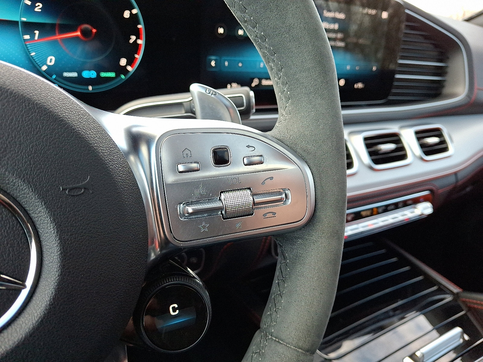 Used 2023 Mercedes-Benz GLE 53 AMG 4MATIC image 19