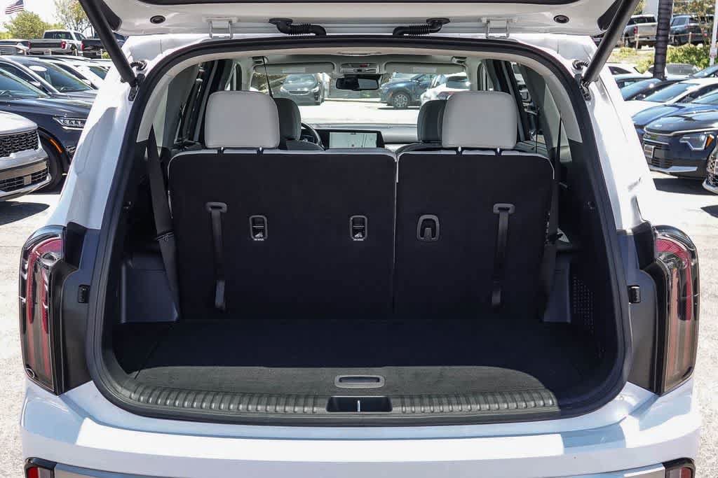 Certified 2024 Kia Telluride EX w/ EX Captain's Chair Package AWD/4WD image 25