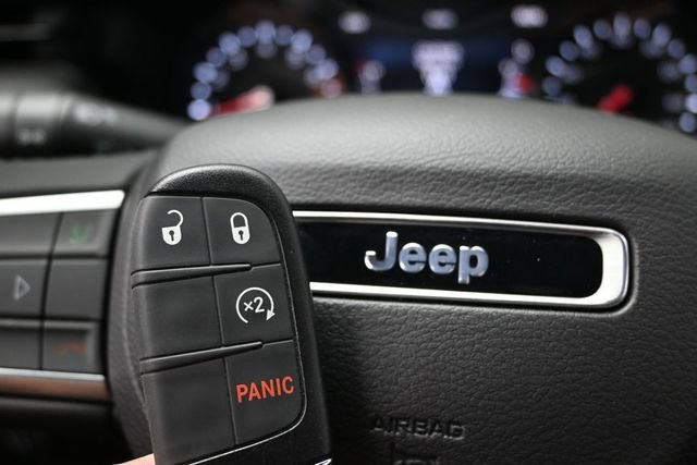 Used 2026 Jeep Compass Latitude AWD/4WD image 46