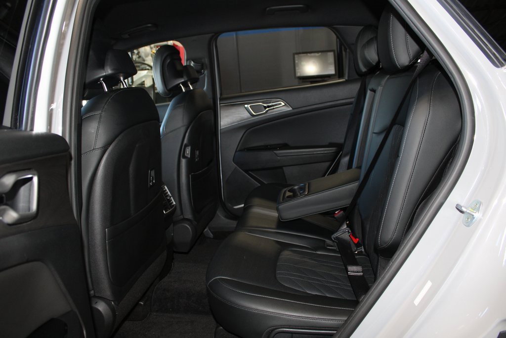 Used 2023 Kia Sportage X-Line image 17
