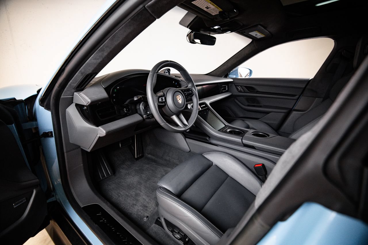 Certified 2023 Porsche Taycan GTS AWD/4WD image 4